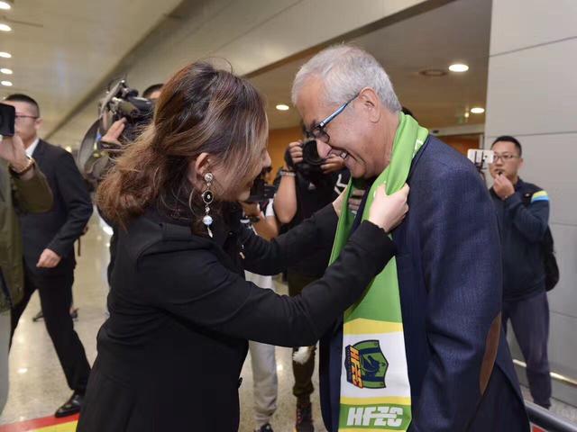 大龄美女想相亲