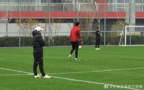 陈静浴室被激高潮在线观看