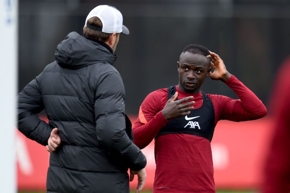 美女屁股让人艹